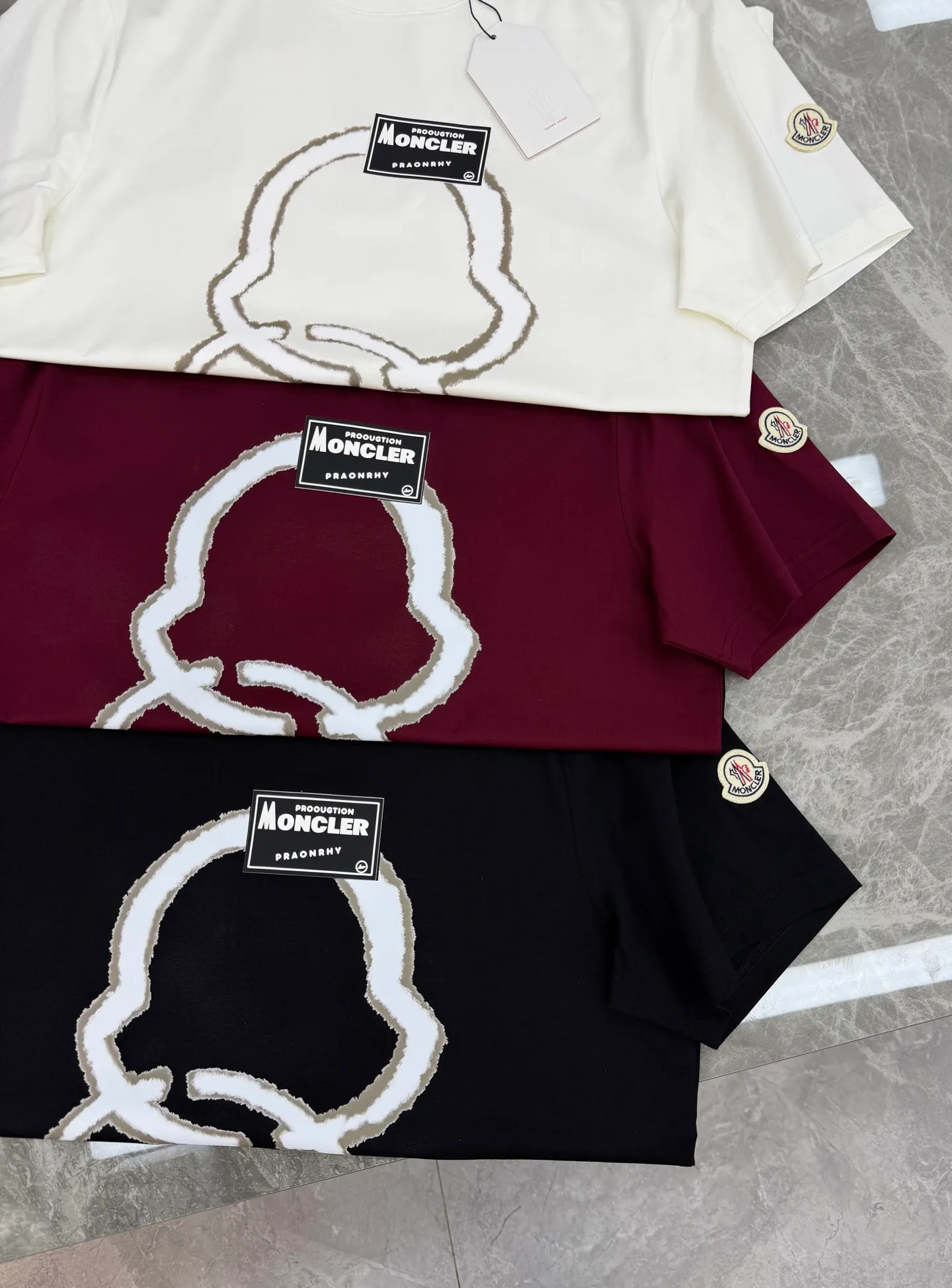 ⚜️Moncler 26s New Arrival . LOGO ！！！ Classic . 190g . . Breathable， ！！！ ！ ：White.Black. .Sizes：M-3XL ！（S 4XL ）175/145 XL